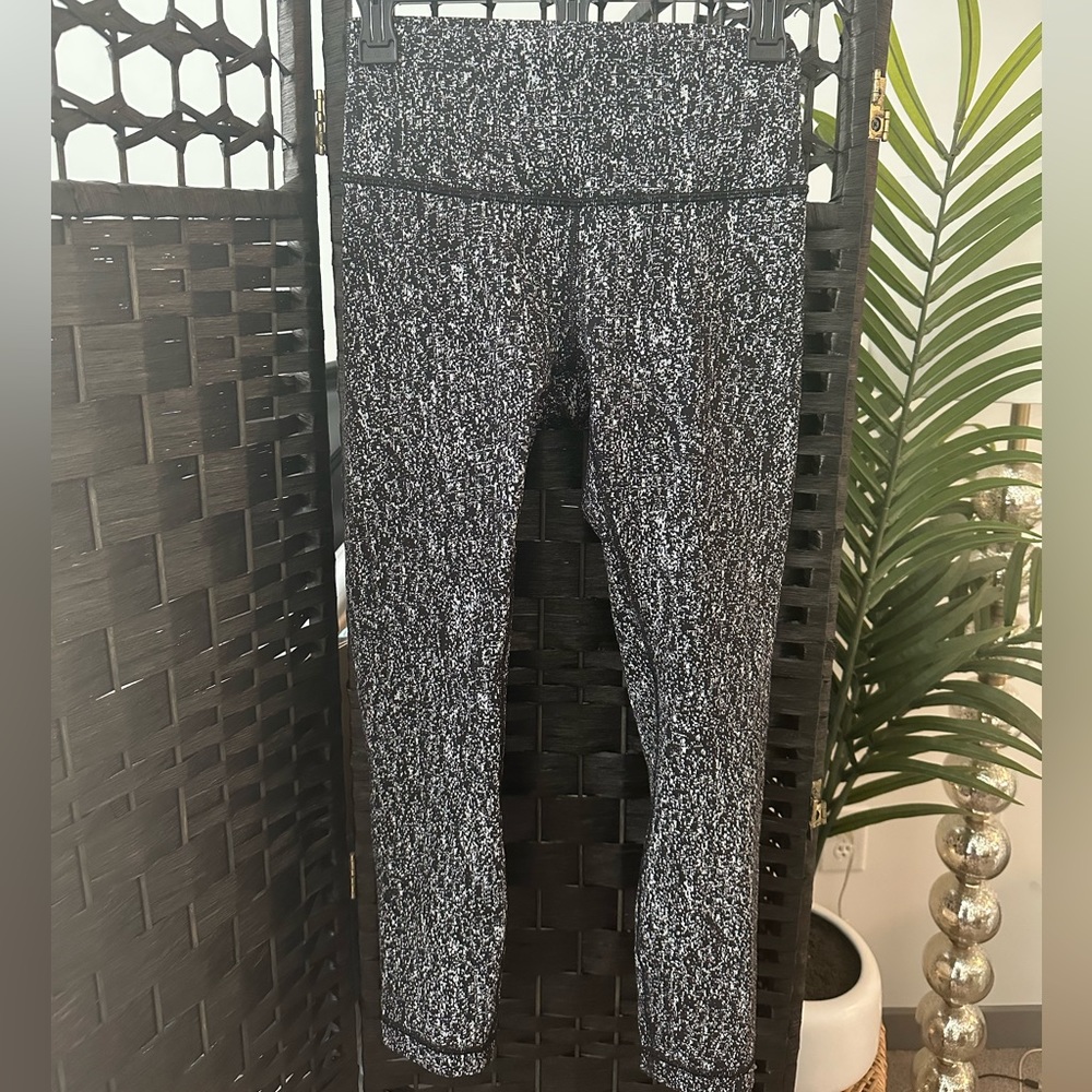 Lululemon wunder under legging - 25 inch